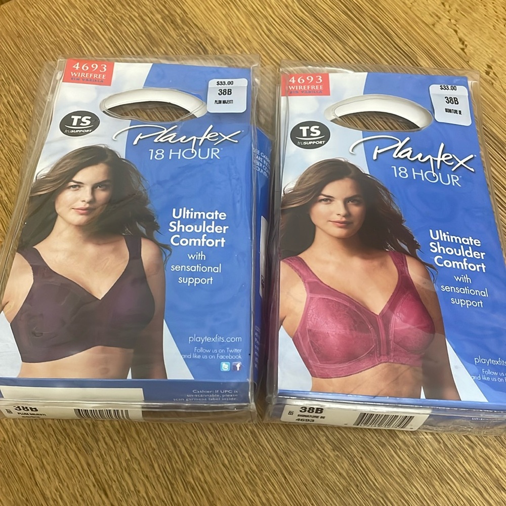 2 Playtex 18 Hour Wirefree Bras 38B